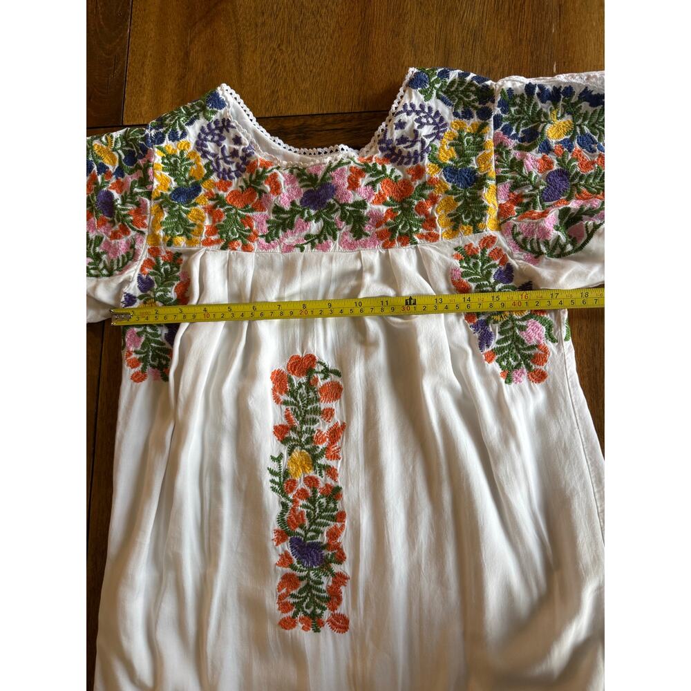 Buddy Basics Embroidered Floral Boho Dress White Puebla Style Small - Picture 6 of 12